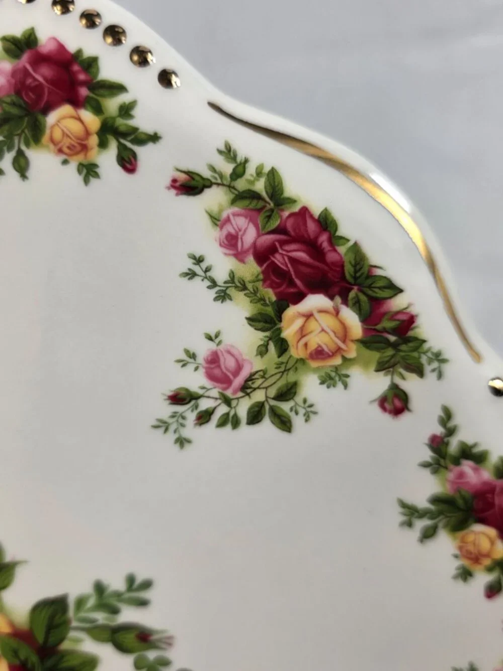 Royal Albert Old Country Roses Cake Plate & Server Set Red & Yellow Roses